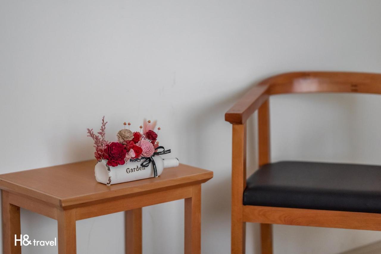 Taitung Spring Homestay B&B Bagian luar foto