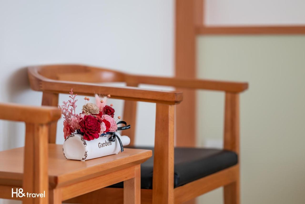 Taitung Spring Homestay B&B Bagian luar foto